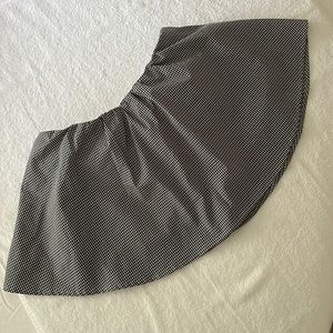 LAST CALL - Babaton strapless top